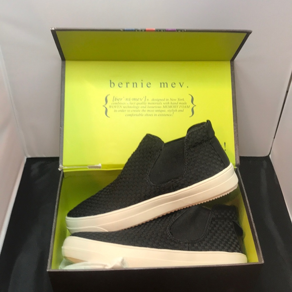 Bernie Mev woven woman’s shoes size 41